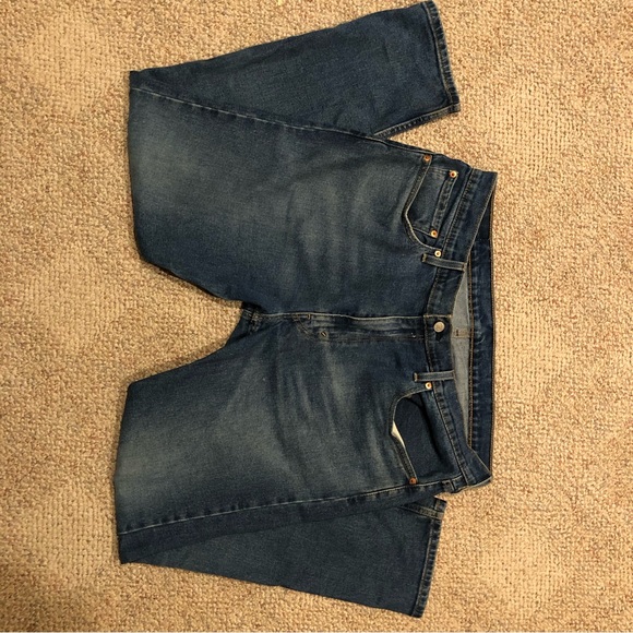 Levi’s 512 - Slim Taper. Barely worn. 38x32 - Picture 2 of 2